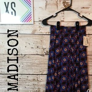 XS LuLaRoe Madison Skirt